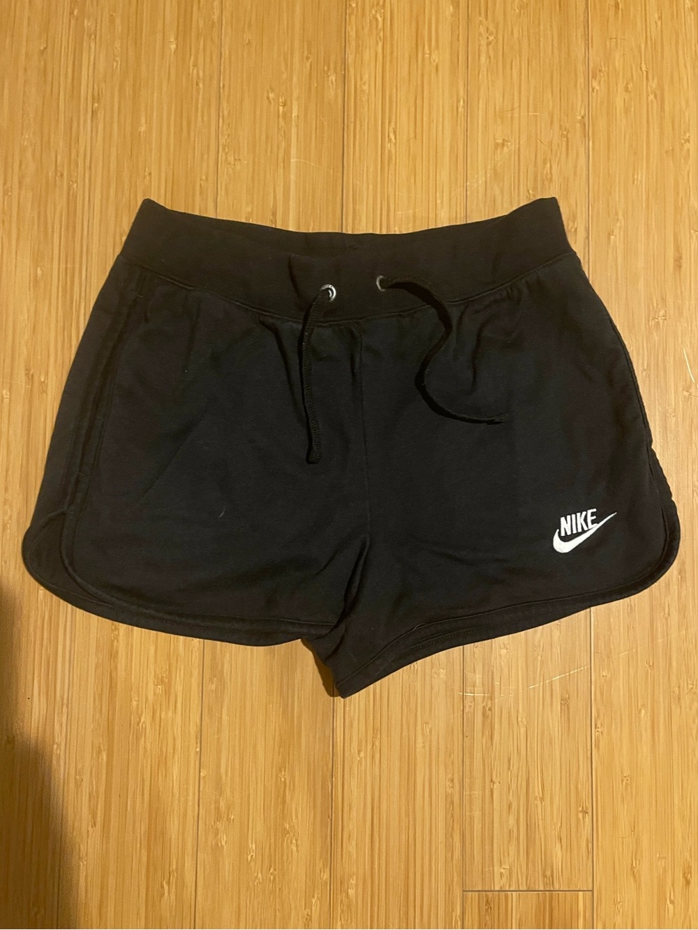 Nike shorts xs black
